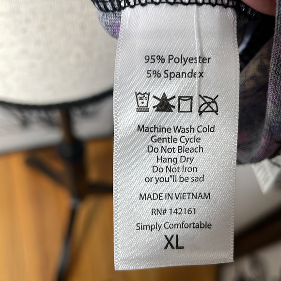 Clearance LuLaRoe Gigi fitted top XL - Picture 5 of 5